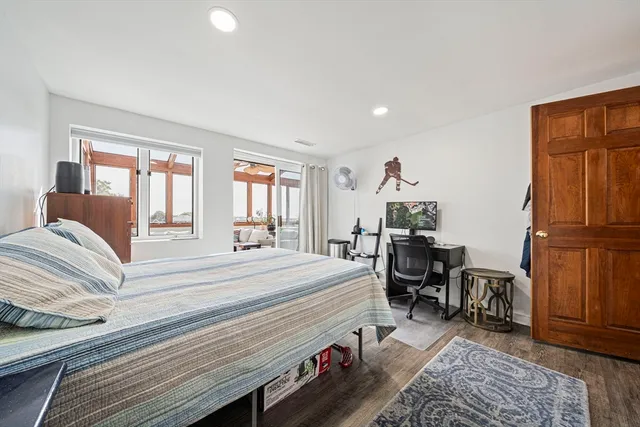 $1,050,000 | 62 Oceanside Drive, Unit 62, Hull, MA 02045