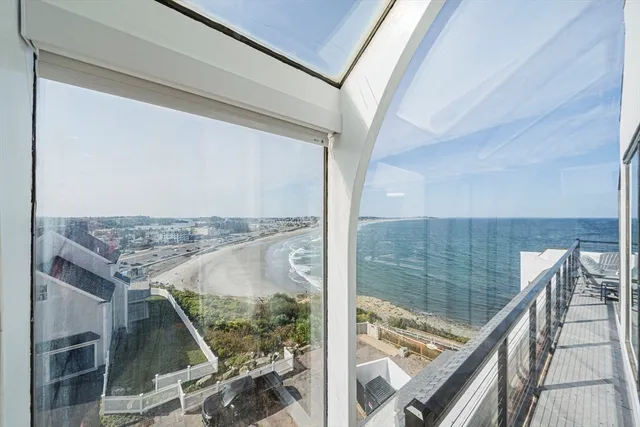 $1,050,000 | 62 Oceanside Drive, Unit 62, Hull, MA 02045