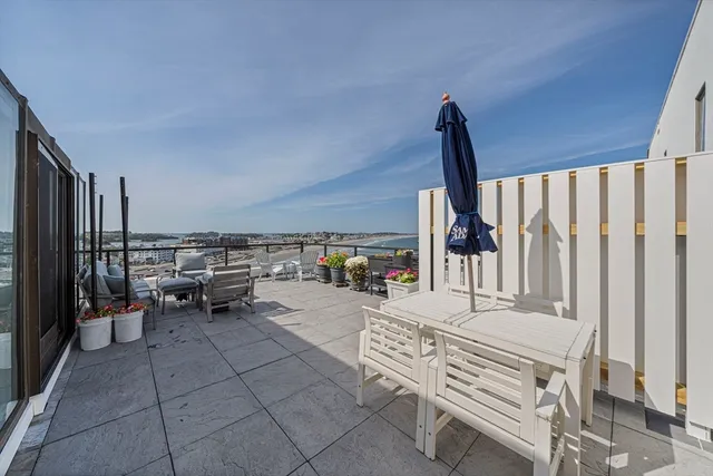 $1,050,000 | 62 Oceanside Drive, Unit 62, Hull, MA 02045