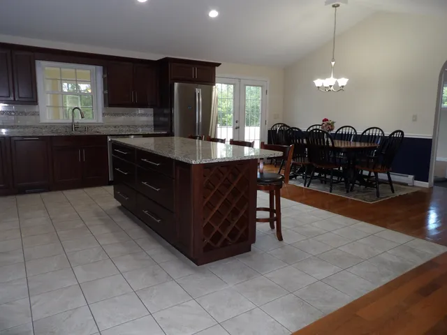 $765,000 | 71 Cobb Lane, Clarendon, VT 05759