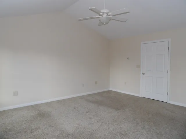 $765,000 | 71 Cobb Lane, Clarendon, VT 05759