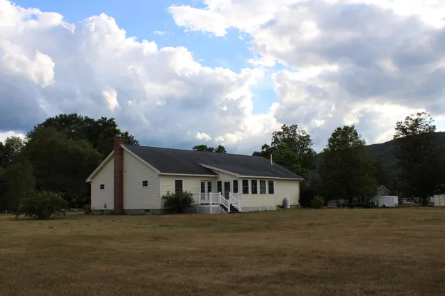 $765,000 | 71 Cobb Lane, Clarendon, VT 05759