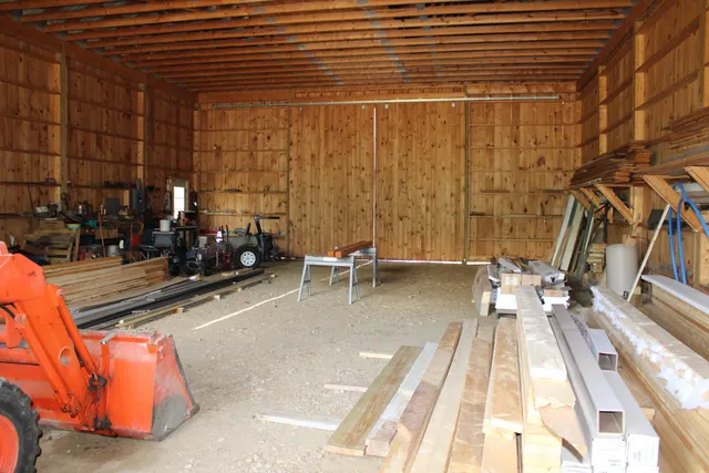 $765,000 | 71 Cobb Lane, Clarendon, VT 05759