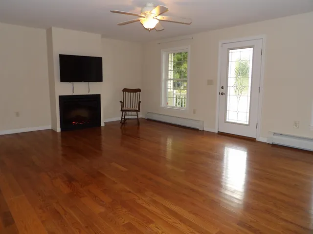 $765,000 | 71 Cobb Lane, Clarendon, VT 05759