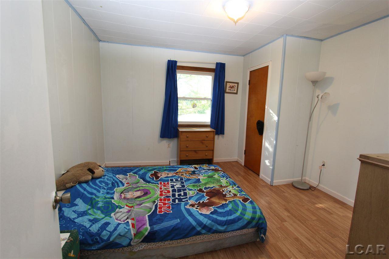 18485 Kent Road Dundee, MI 48131 - Photo 9 of 30