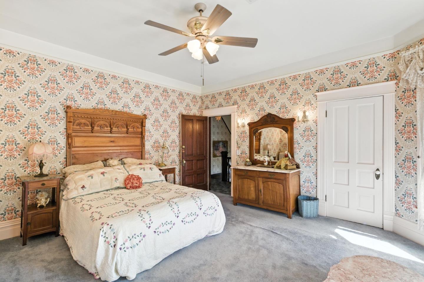 1330 Jackson Gate Road Jackson, CA 95642 - Photo 29 of 72 a bedroom with a bed dresser and a stove top oven