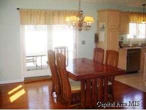 31 Interlacken Road Springfield, IL 62704 - Photo 3 of 9