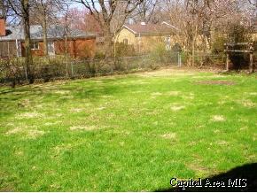 31 Interlacken Road Springfield, IL 62704 - Photo 8 of 9