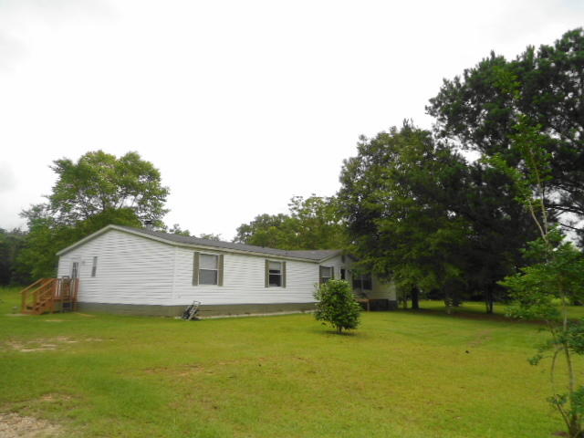 84 Davidson Road DeFuniak Springs, FL 32433 - Photo 2 of 33 Side front view