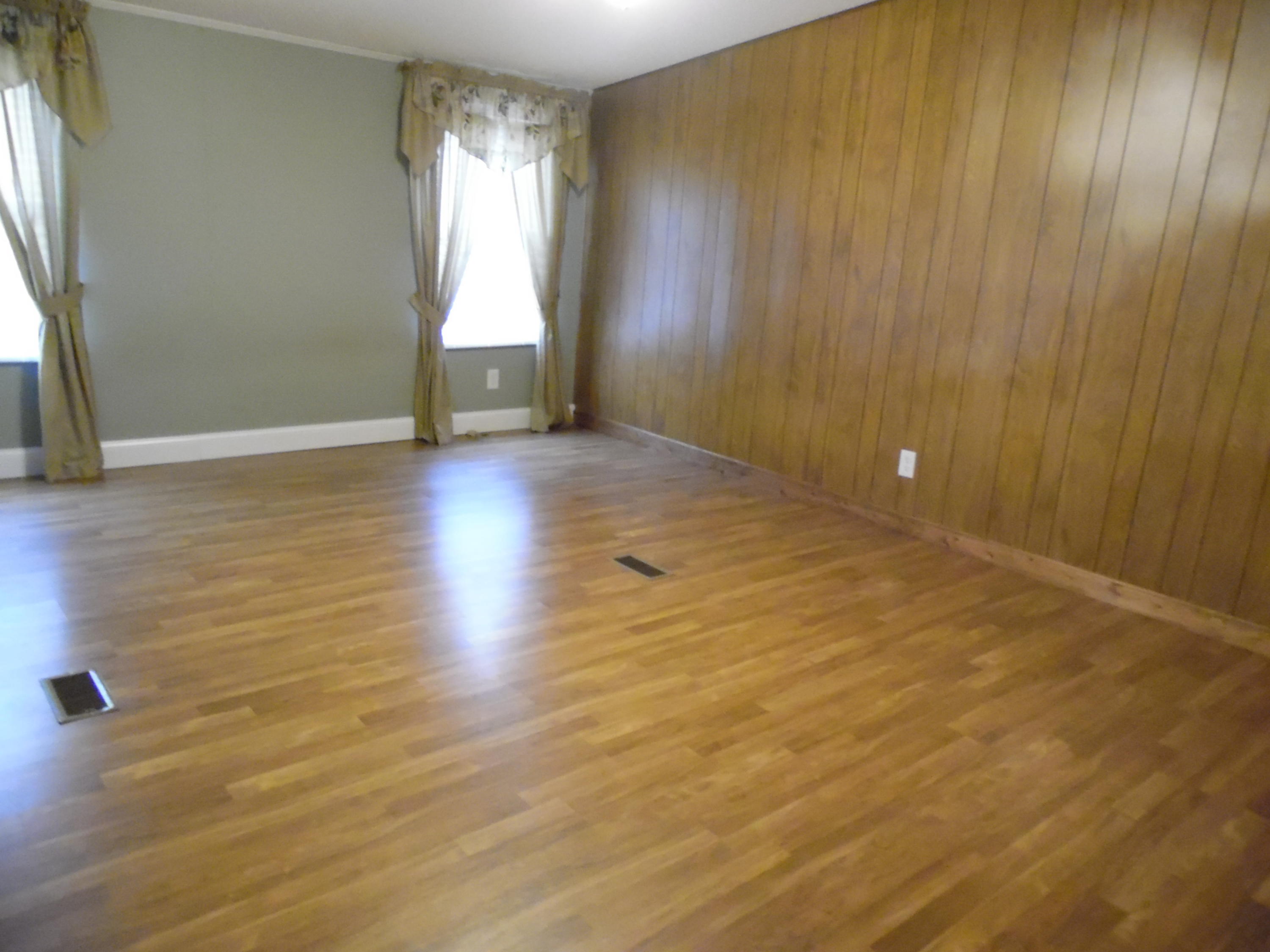 84 Davidson Road DeFuniak Springs, FL 32433 - Photo 8 of 33 SAM_0597