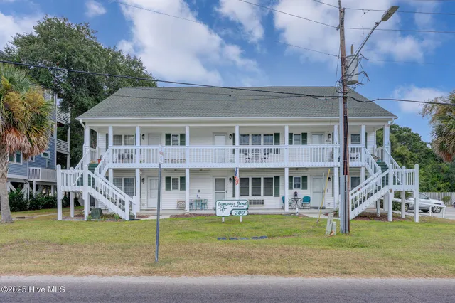 $289,000 | 300 Spencer-Farlow Drive, Unit H, Carolina Beach, NC 28428