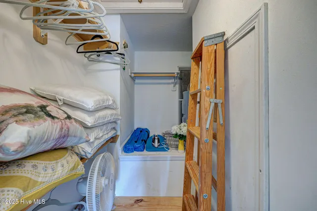 $289,000 | 300 Spencer-Farlow Drive, Unit H, Carolina Beach, NC 28428