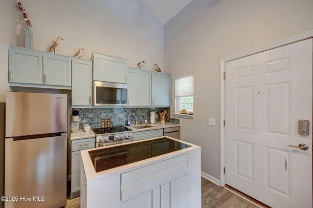 $289,000 | 300 Spencer-Farlow Drive, Unit H, Carolina Beach, NC 28428