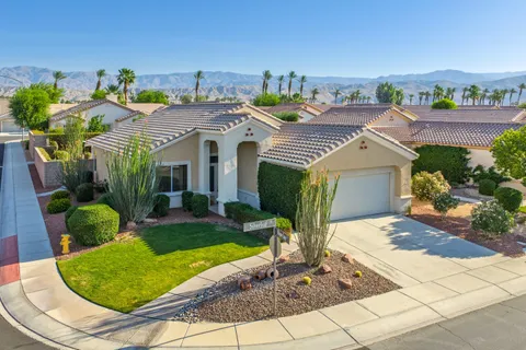 $459,000 | 78208 Silverleaf Court, Palm Desert, CA 92211