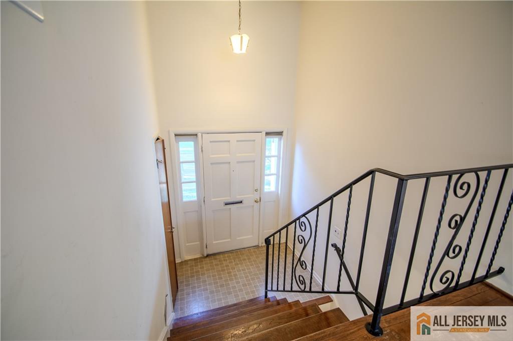 8 Windy Hill Road Metuchen, NJ 08840 - Photo 49 of 51