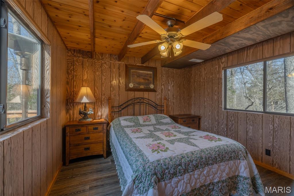 633 Wunderbar Point Drive Innsbrook, MO 63390 - Photo 15 of 40