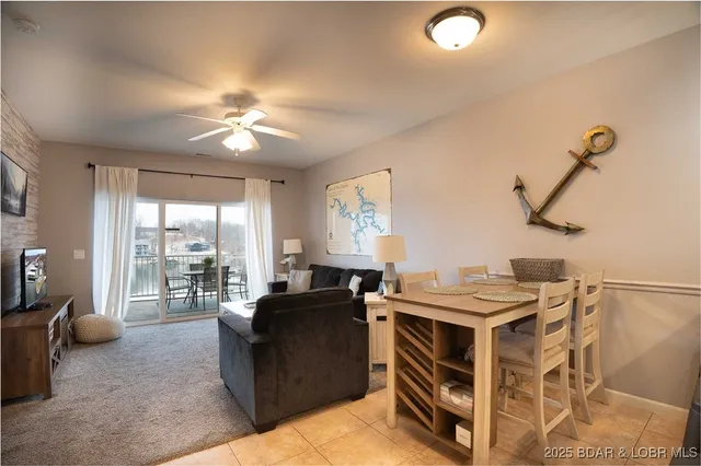 $225,000 | 4935 Robbins Circle, Unit 230, Osage Beach, MO 65065