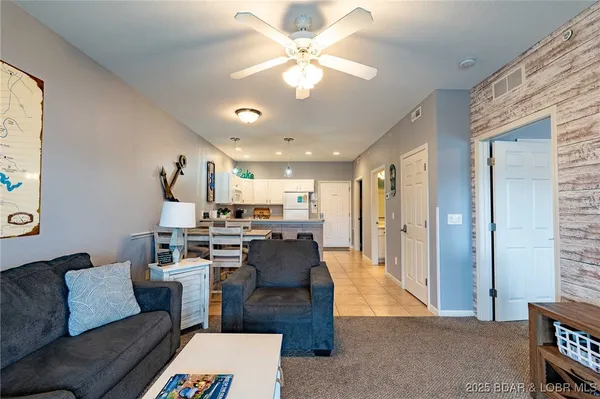 $220,000 | 4935 Robbins Circle, Unit 230, Osage Beach, MO 65065