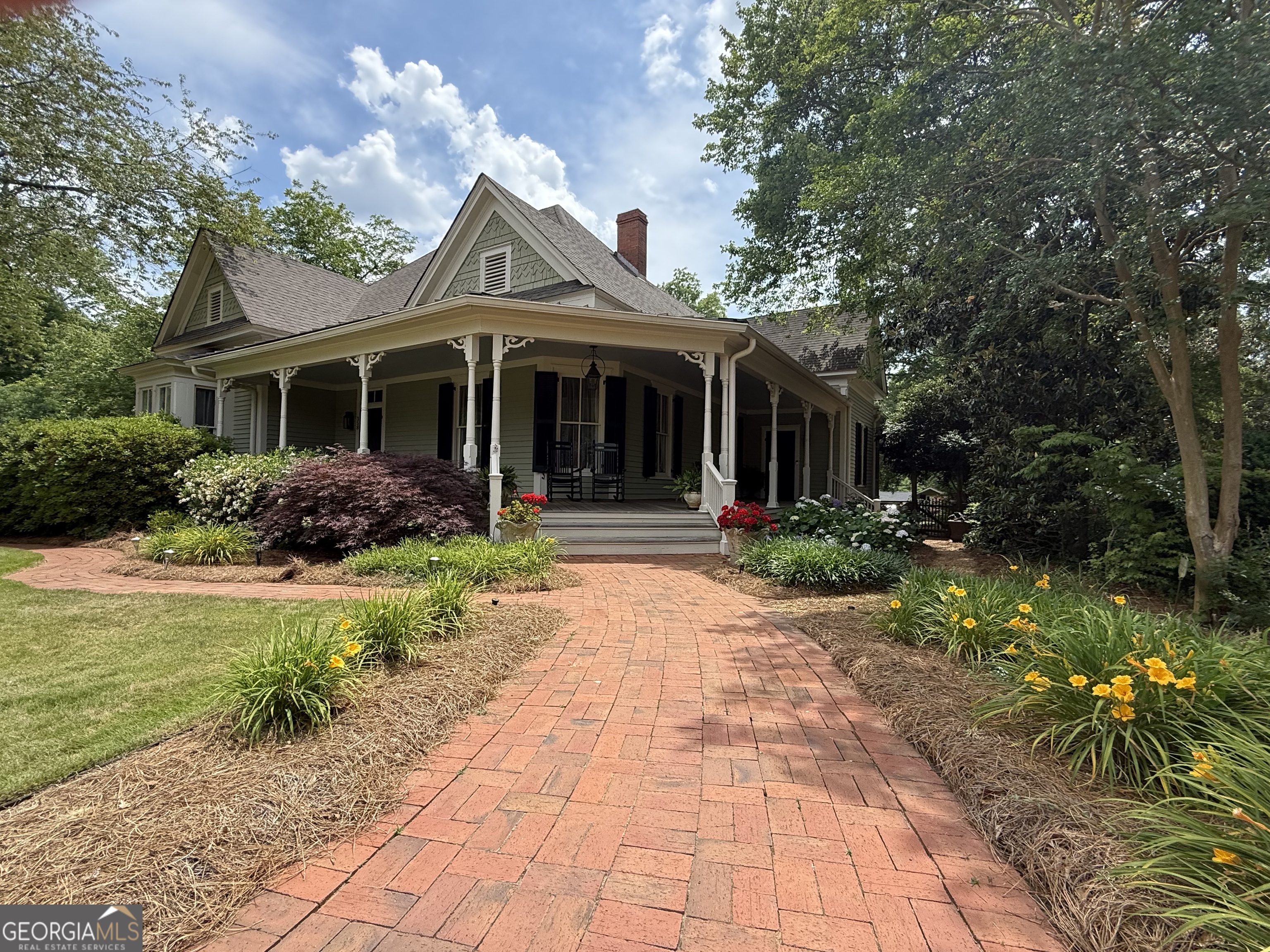 358 Pine Street Madison, GA 30650 - Photo 1 of 45