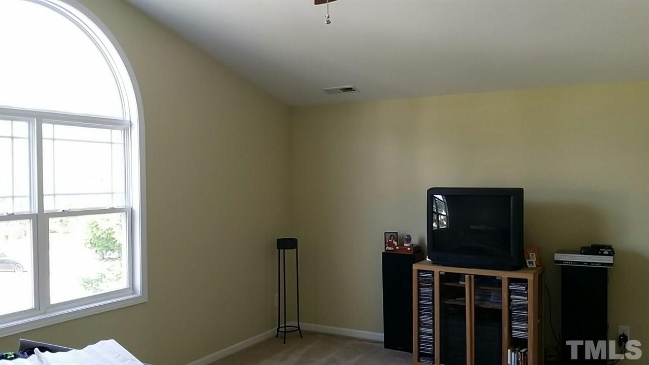 3982 Patriot Ridge Court Raleigh, NC 27610 - Photo 15 of 18 Gallery Image 15