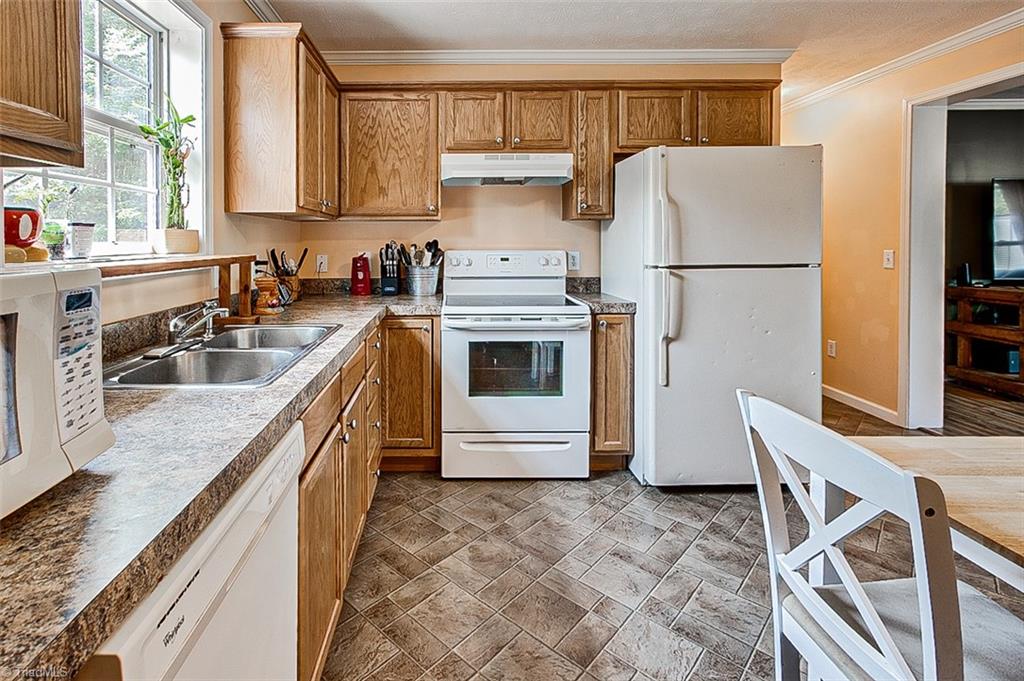 6841 Randall Hurley Road Troy, NC 27371 - Photo 7 of 24 Gallery Image 7