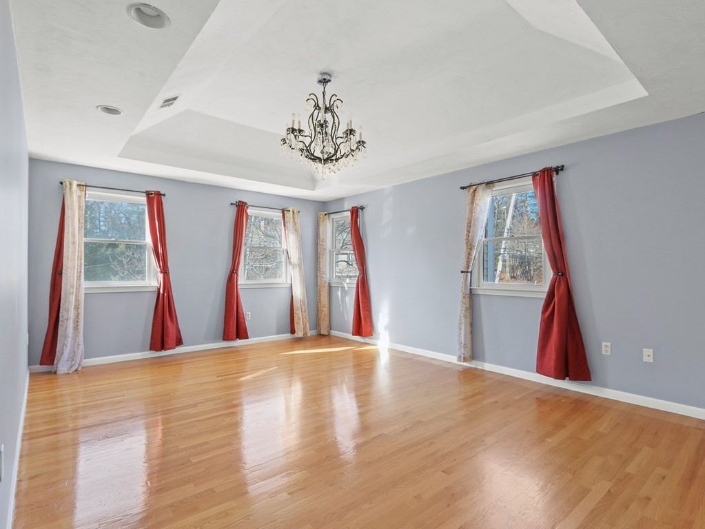 39 Walsh Road Newton, MA 02459 - Photo 14 of 42