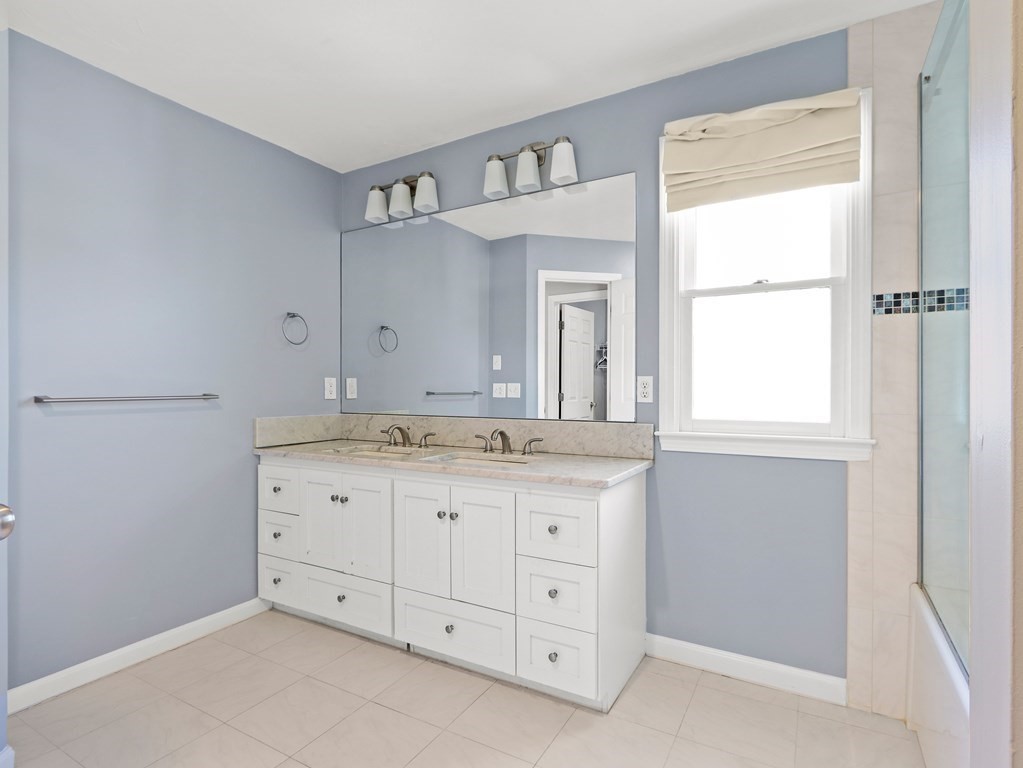 39 Walsh Road Newton, MA 02459 - Photo 16 of 42