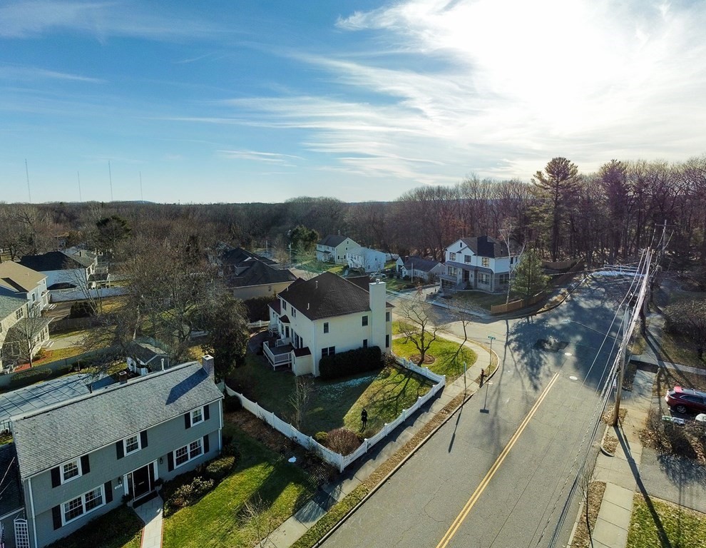 39 Walsh Road Newton, MA 02459 - Photo 35 of 42