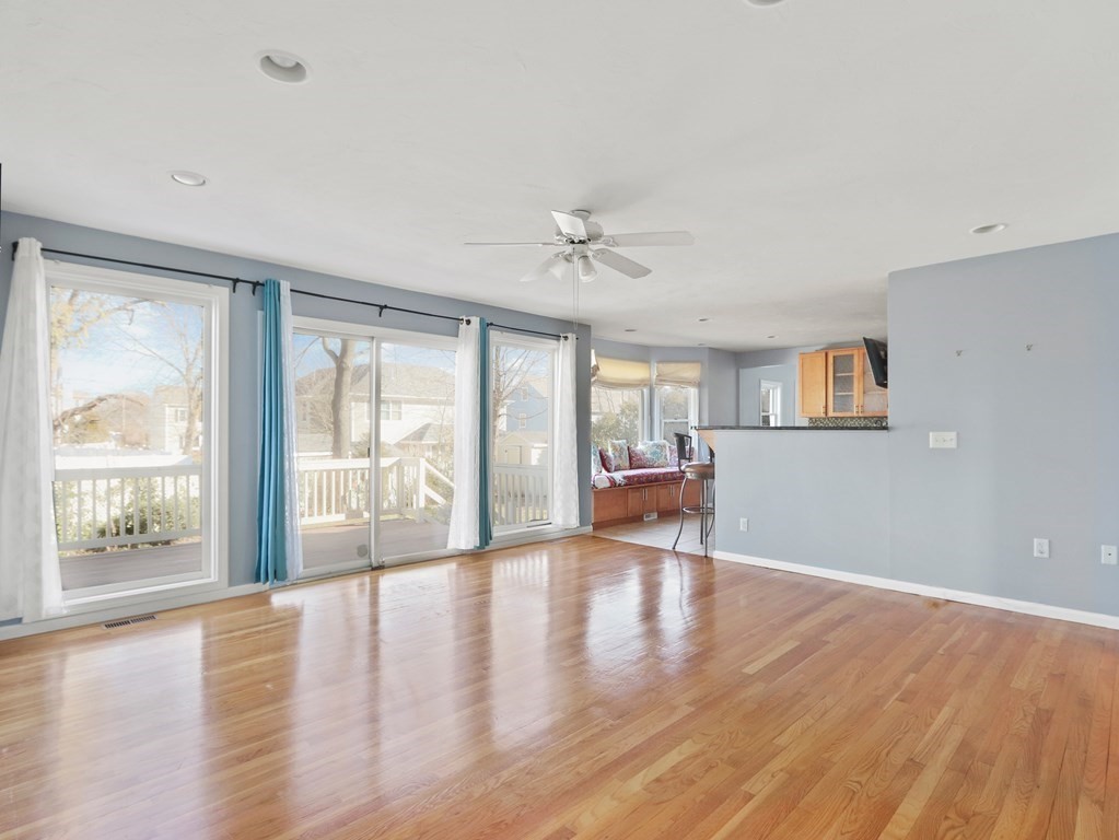 39 Walsh Road Newton, MA 02459 - Photo 8 of 42