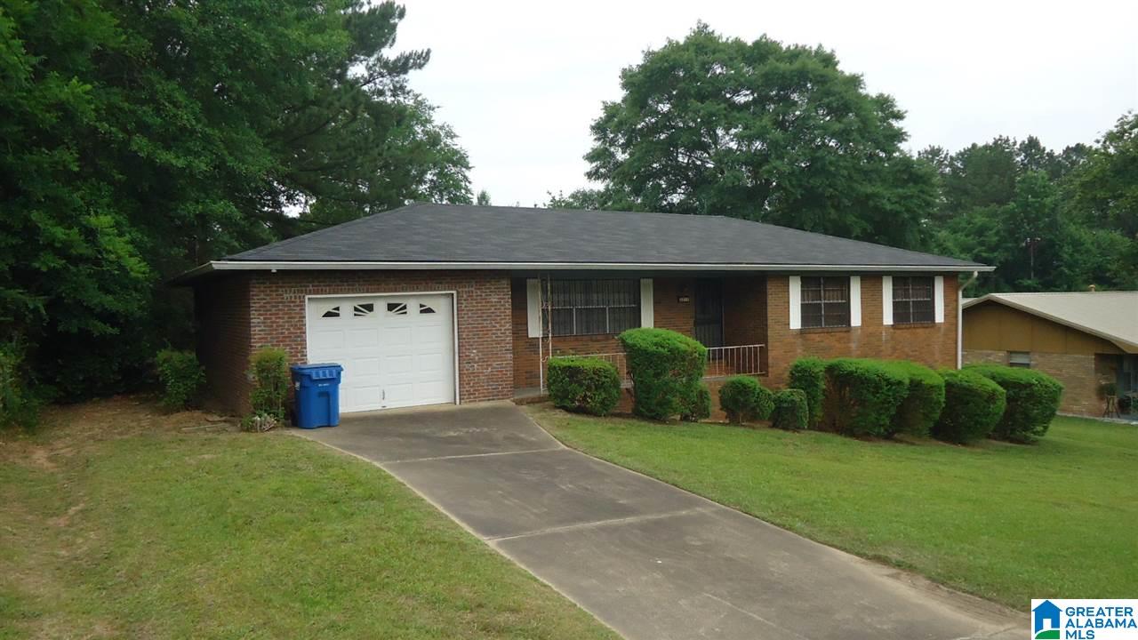 2211 Simpson Street Anniston, AL 36201 - Photo 1 of 27