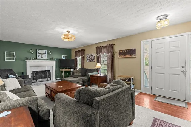 $525,000 | 9700 South Helton Road, Winston, GA 30187