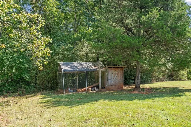 $525,000 | 9700 South Helton Road, Winston, GA 30187