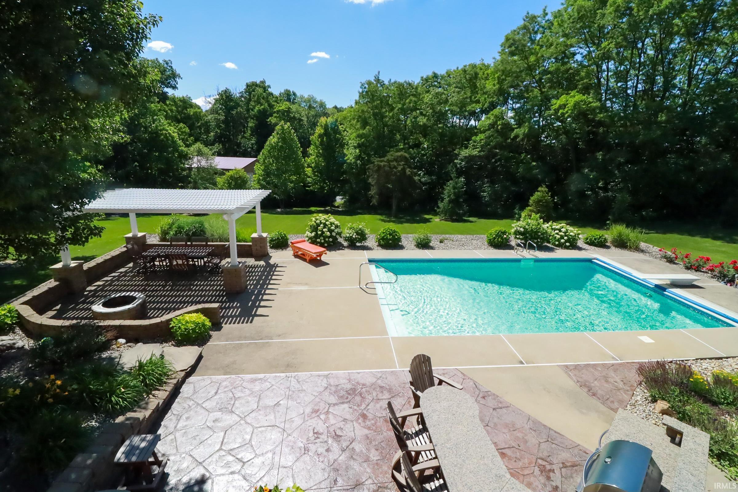 6853 West Maple Grove Road Huntington, IN 46750 - Photo 4 of 33 Gallery Image 4