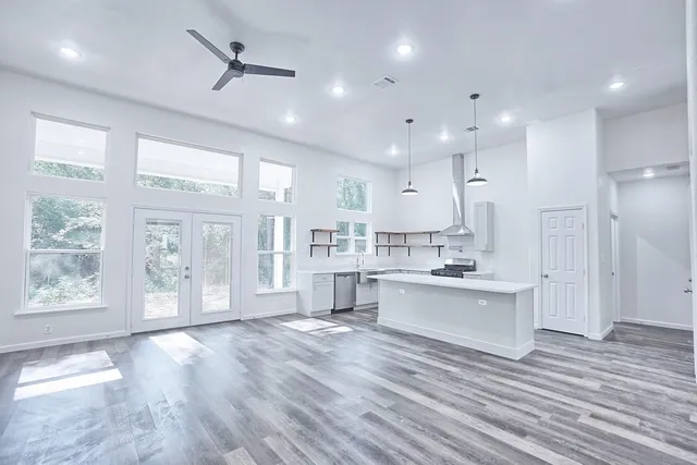 a view of an empty walk in closet