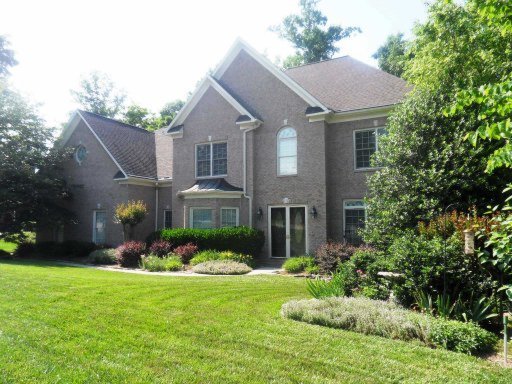 18 Rockingham Road Oak Ridge, TN 37830 - Photo 1 of 35 Primary Photo
