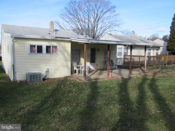 24 Downing Road Ewing, NJ 08628 - Photo 3 of 13