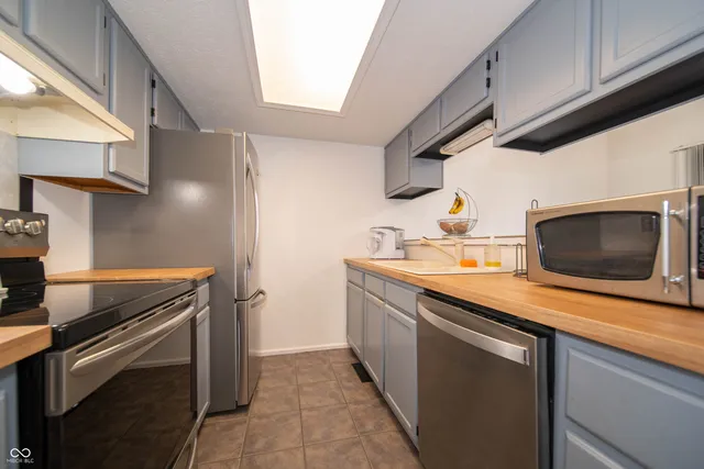 $210,000 | 8109 Valley Farms Trail, Indianapolis, IN 46214