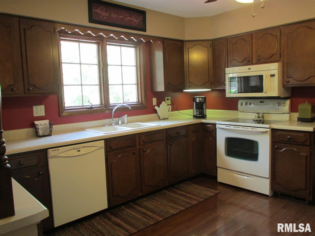 304 West 2nd Street Atkinson, IL 61235 - Photo 3 of 24