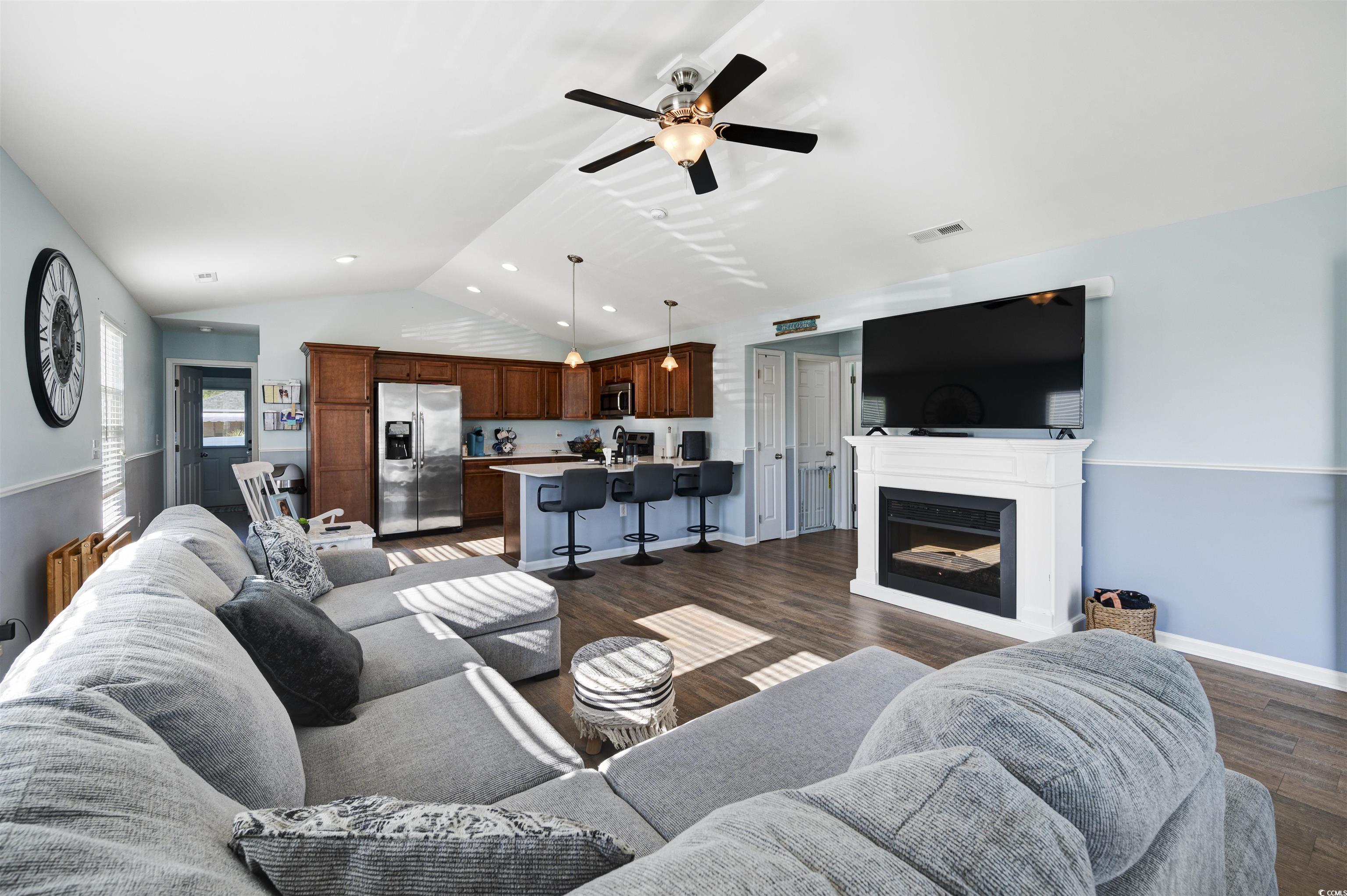 816 Kershaw Road Conway, SC 29527 - Photo 4 of 22 Gallery Image 4