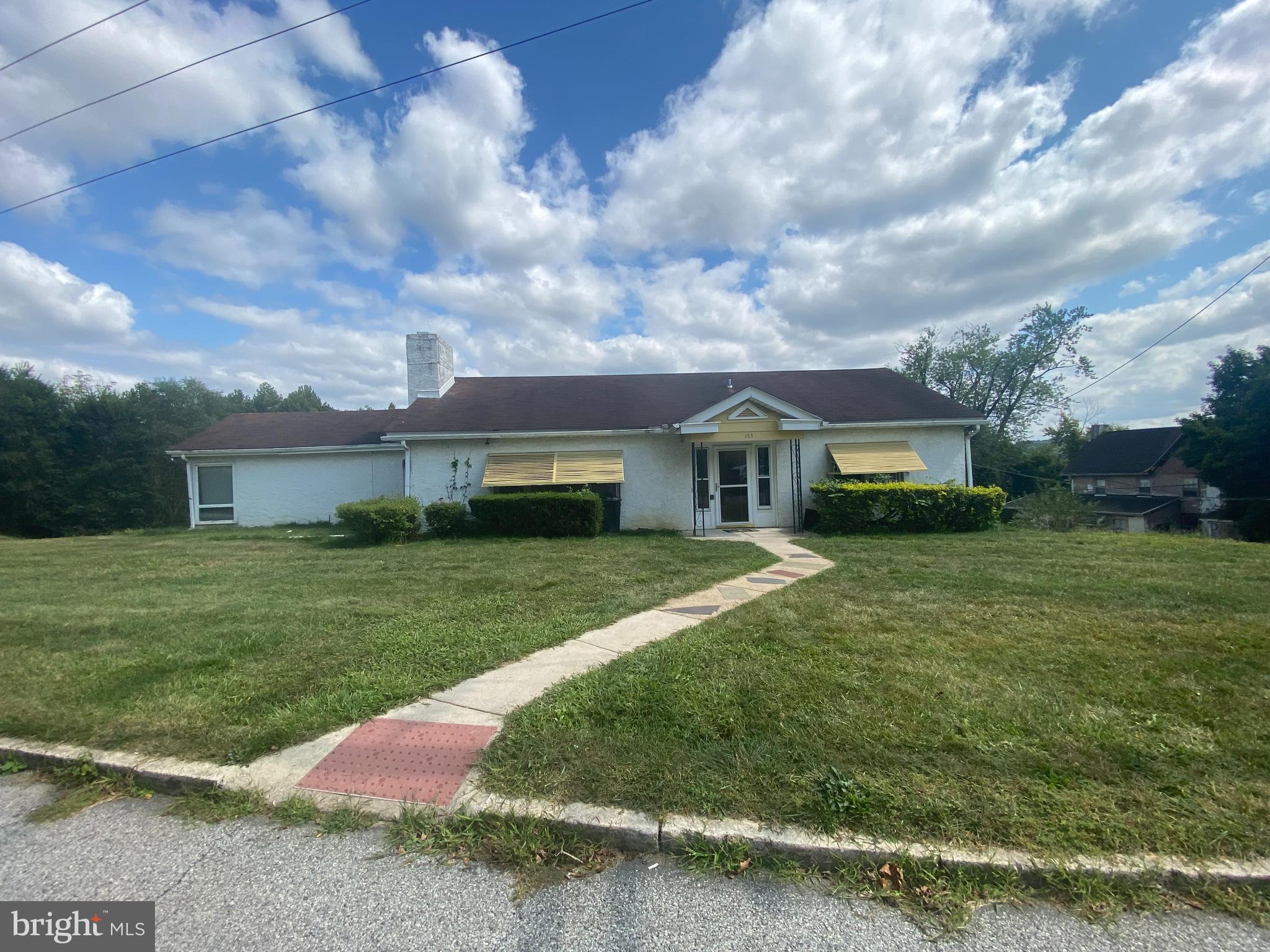 153 Modena Road Coatesville, PA 19320 - Photo 1 of 11 front
