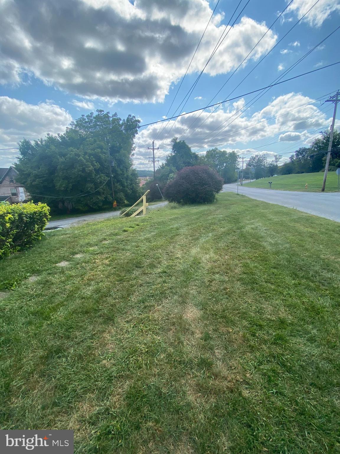 153 Modena Road Coatesville, PA 19320 - Photo 3 of 11 side view