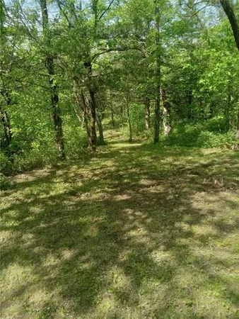 $24,900 | 33-37 West Sugar Lake Cove, Mound City, KS 66056