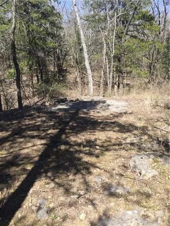 $24,900 | 33-37 West Sugar Lake Cove, Mound City, KS 66056