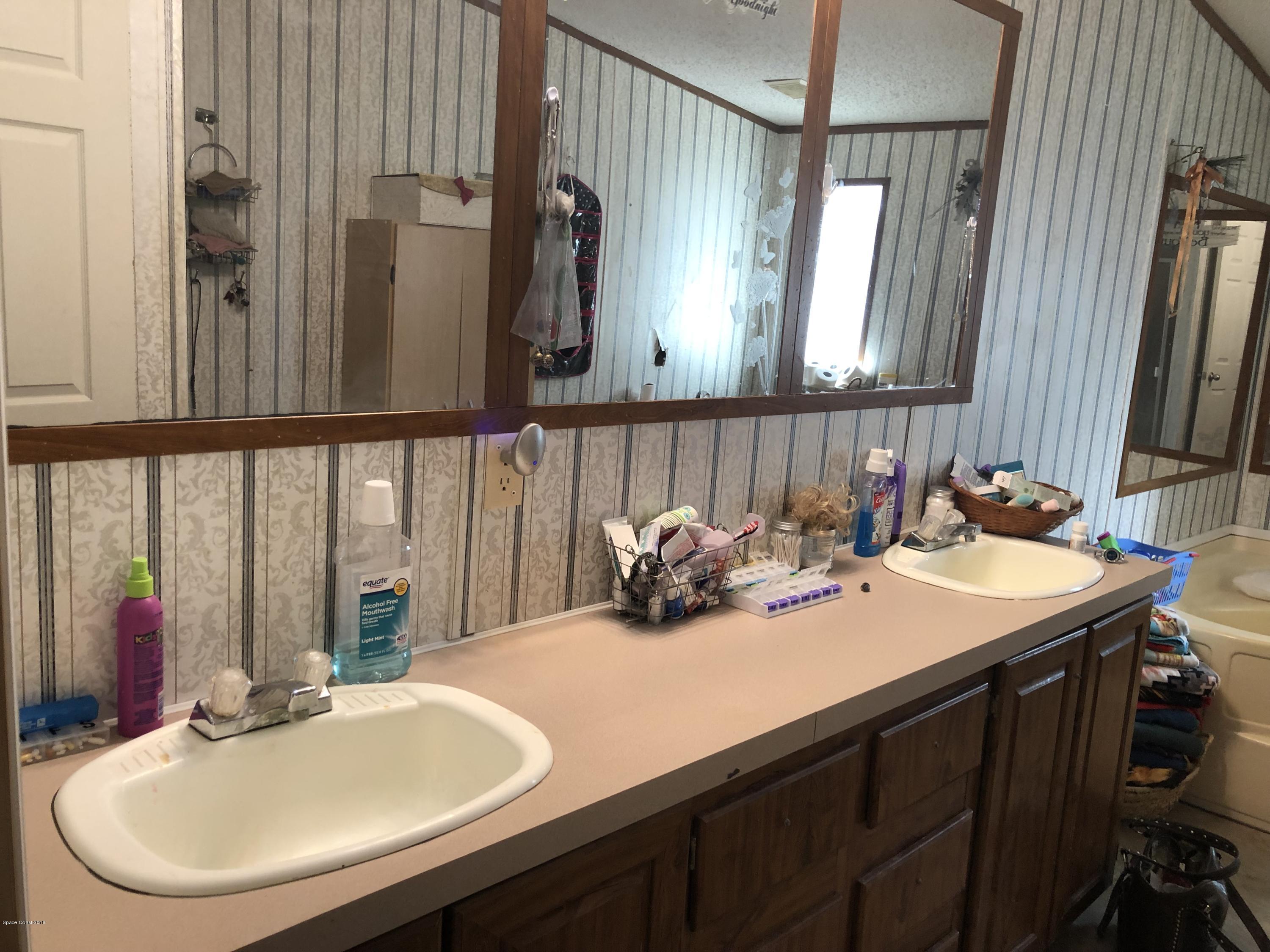 4795 Harrison Road Mims, FL 32754 - Photo 13 of 19 Master Bath