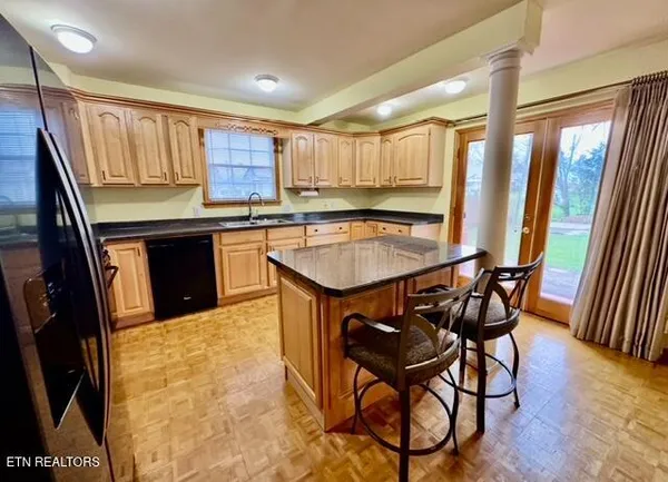 $229,000 | 810 Worchester Avenue, Middlesboro, KY 40965