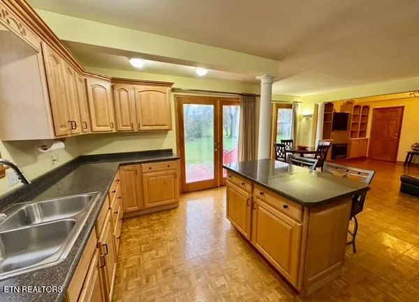 $229,000 | 810 Worchester Avenue, Middlesboro, KY 40965