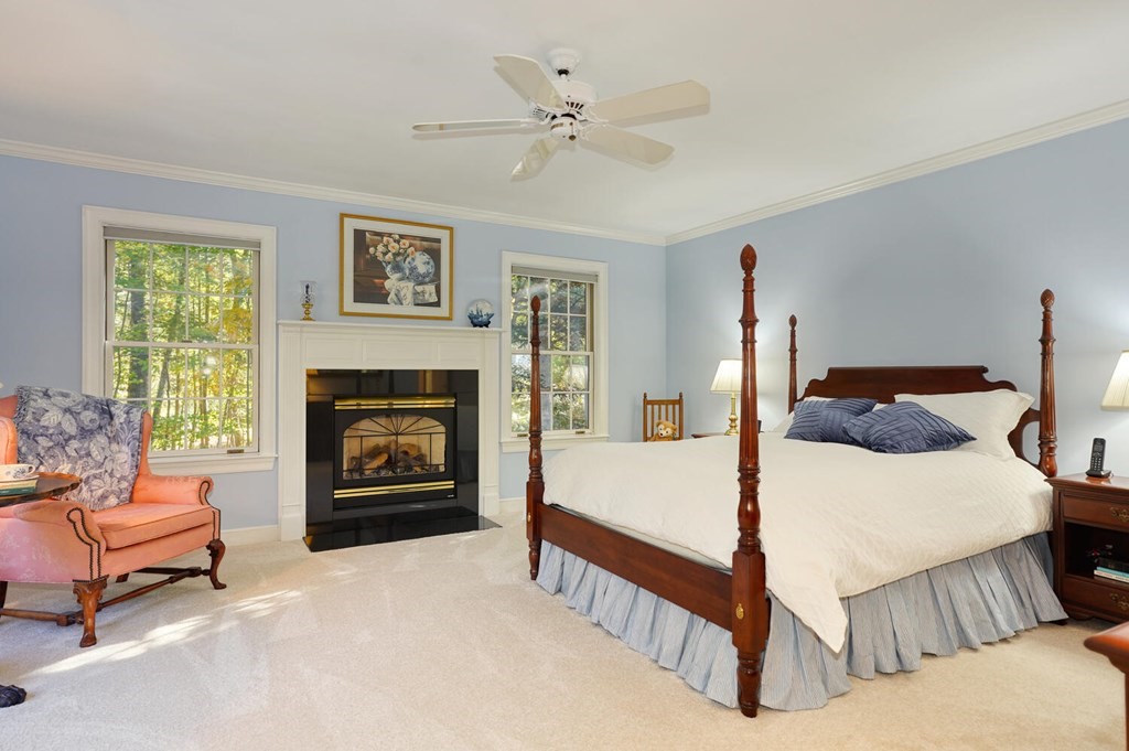 411 Robinson Road Boxborough, MA 01719 - Photo 16 of 41