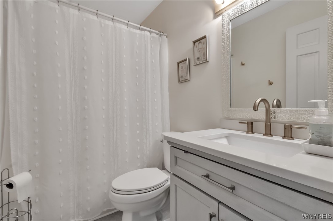 15 Hickory Hill Road, Unit E Amherst, NY 14221 - Photo 16 of 32