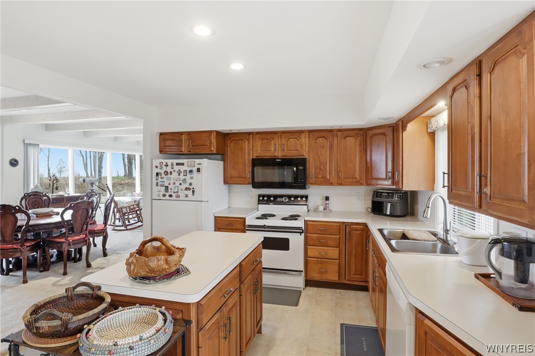 749 Lake Road Porter, NY 14174 - Photo 14 of 47