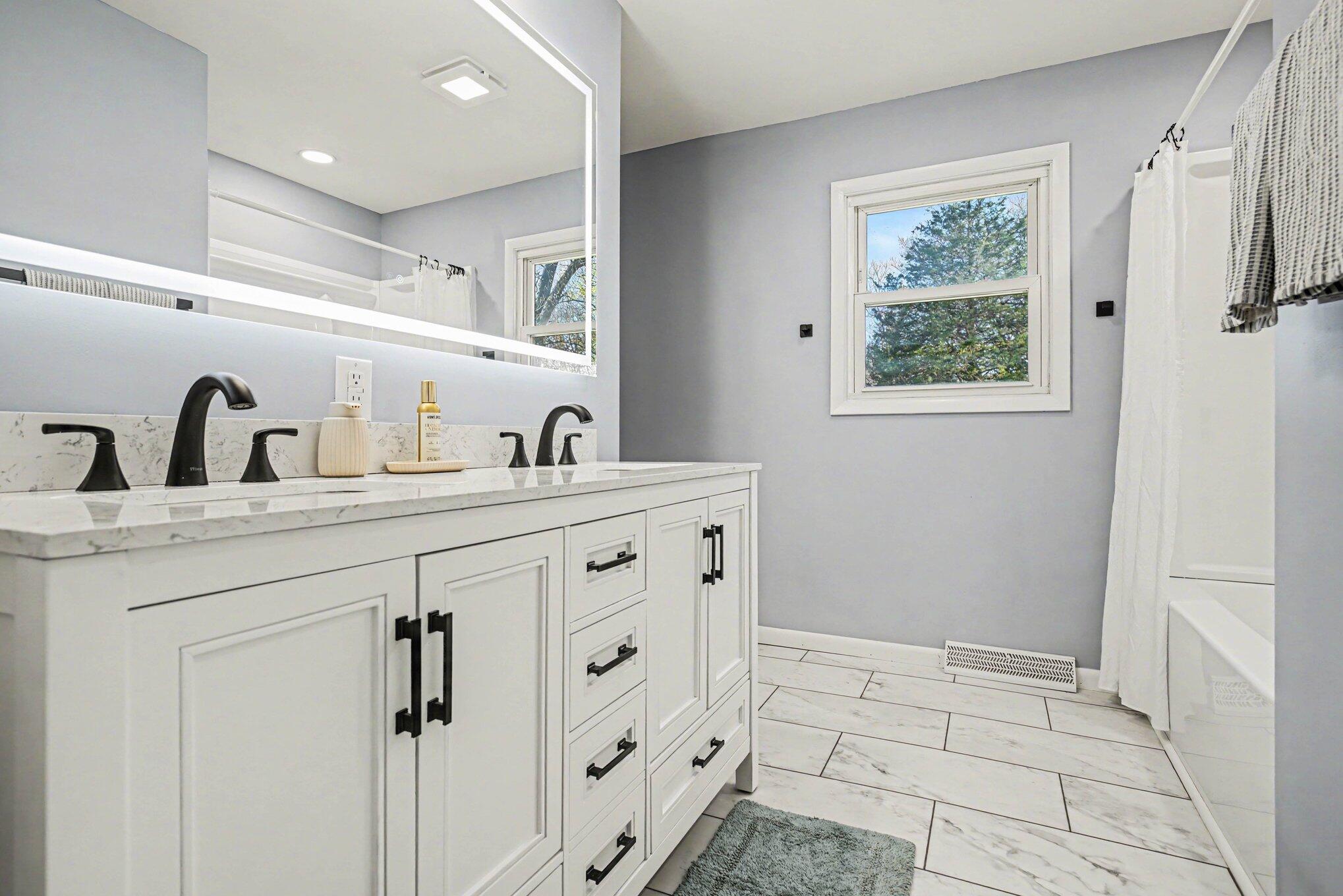 223 Hartman Road Niles, MI 49120 - Photo 16 of 26 017_file_2885